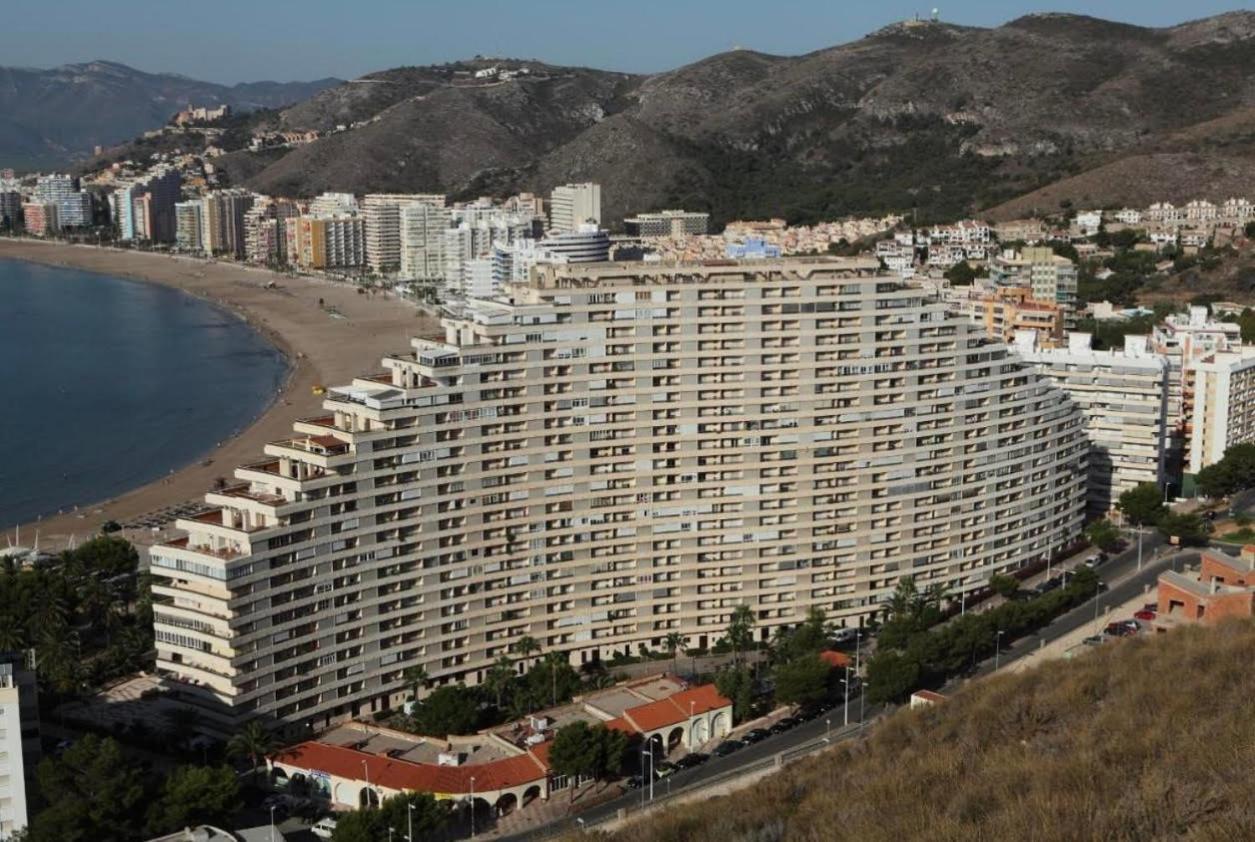 Apartment Nuevo, Primera Linea De Playa, Con Piscina Y Vistas Al Mar